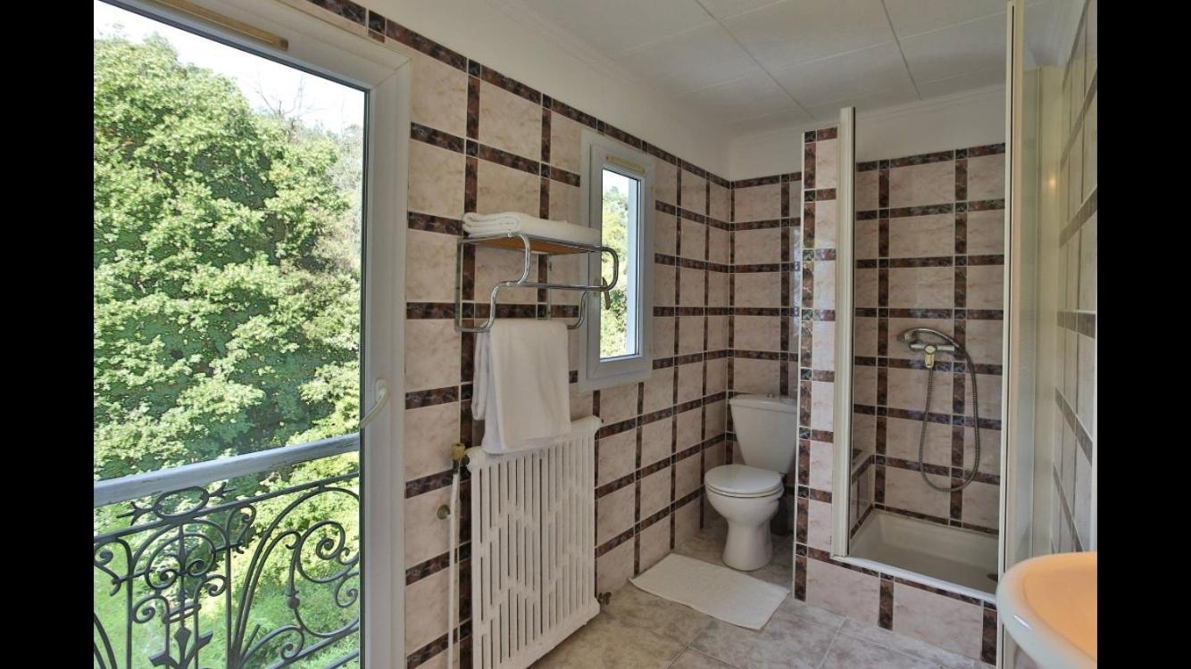 Villa Laetitia - Appt De Charme Avec Parking - Nice Nord 外观 照片